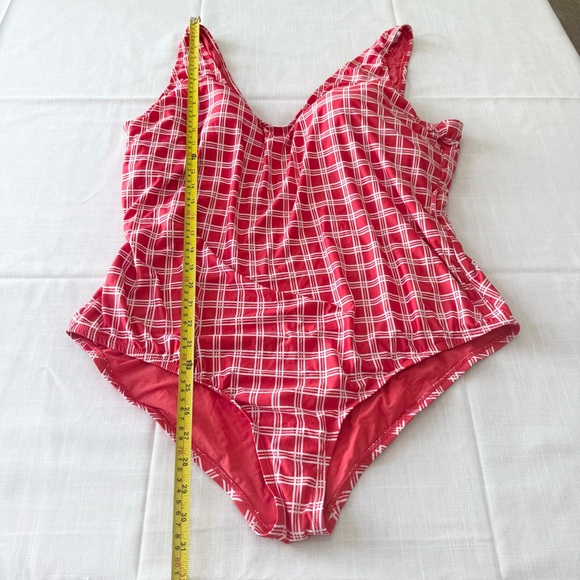 ModCloth Red and White Plaid One Piece Swimsuit Women’s Plus Size 3X - Picture 3 of 6